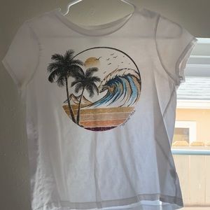 Extra large O’Neill white beach themed shirt